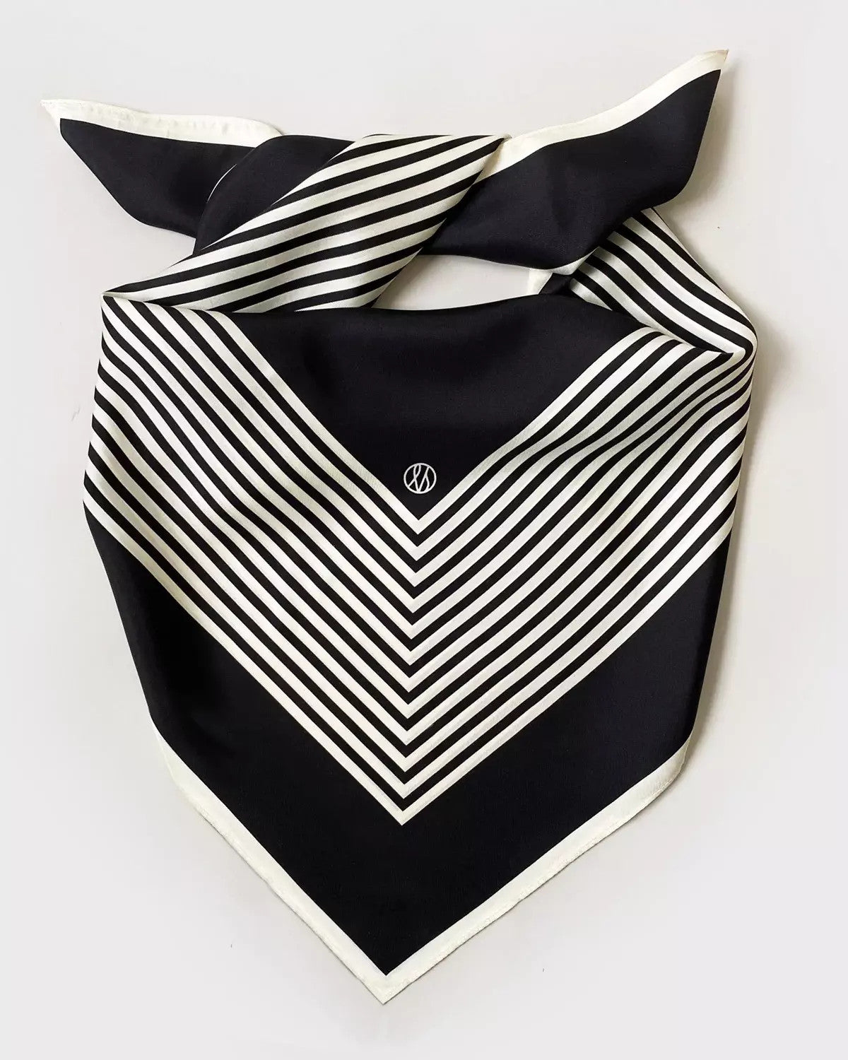 Le Scarf, NO.2 Black 90cm