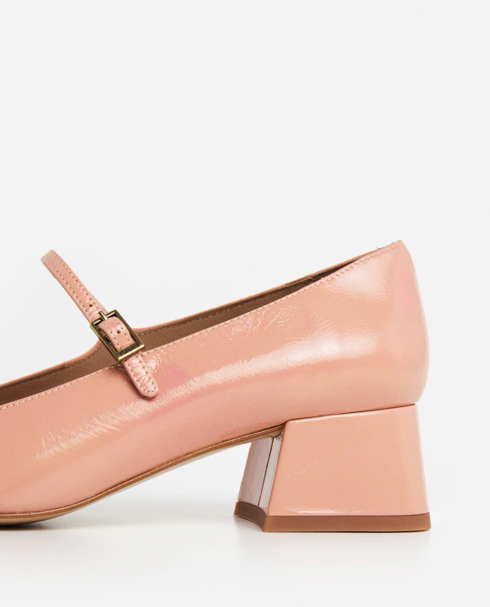 Flattered, Evan Heel Wrinkled Patent Blush Pink