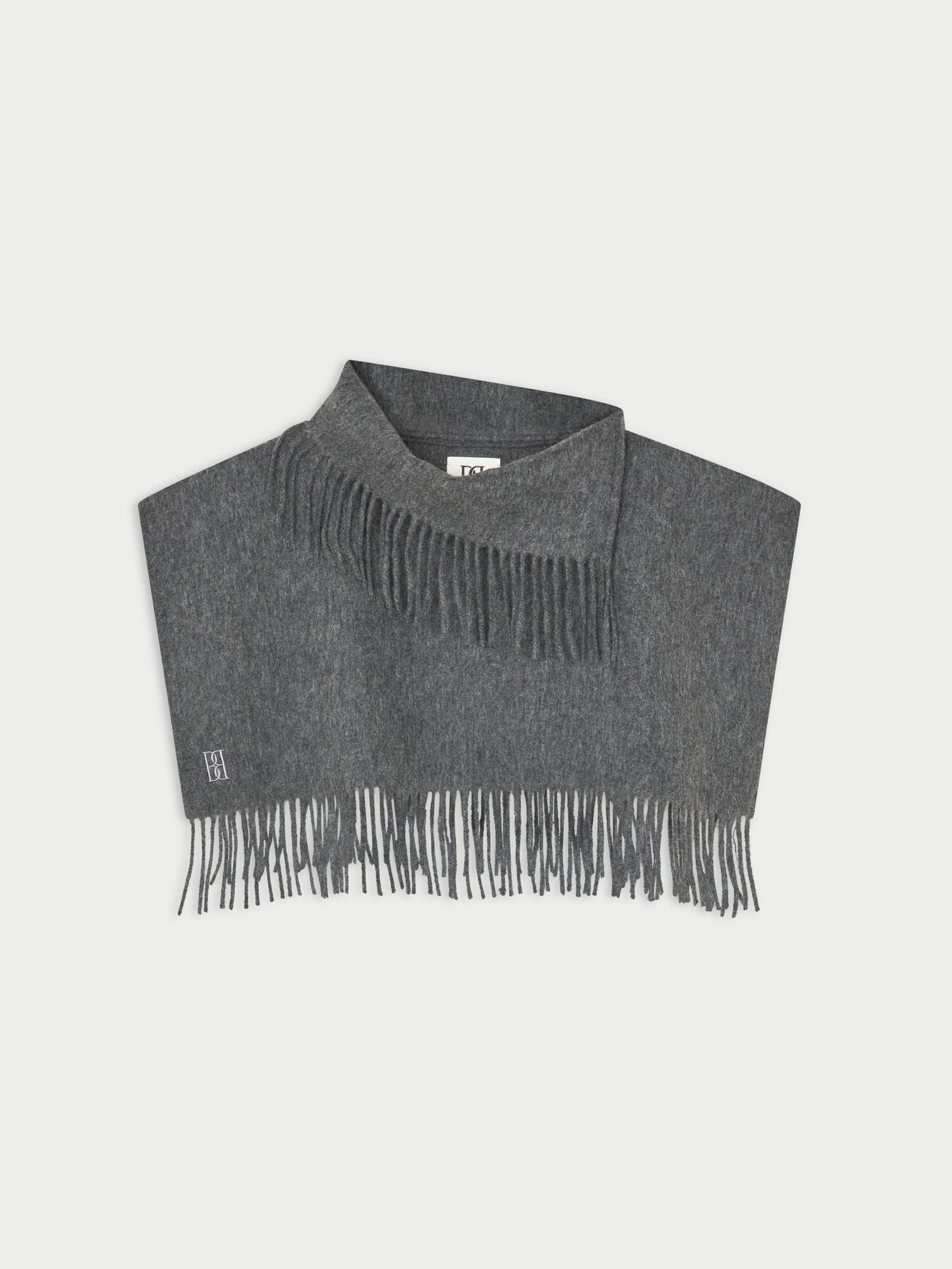 Turtla wool fringe bib