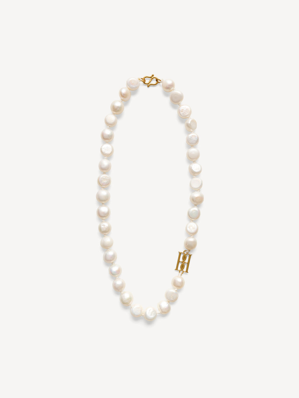 Herle pearl necklace