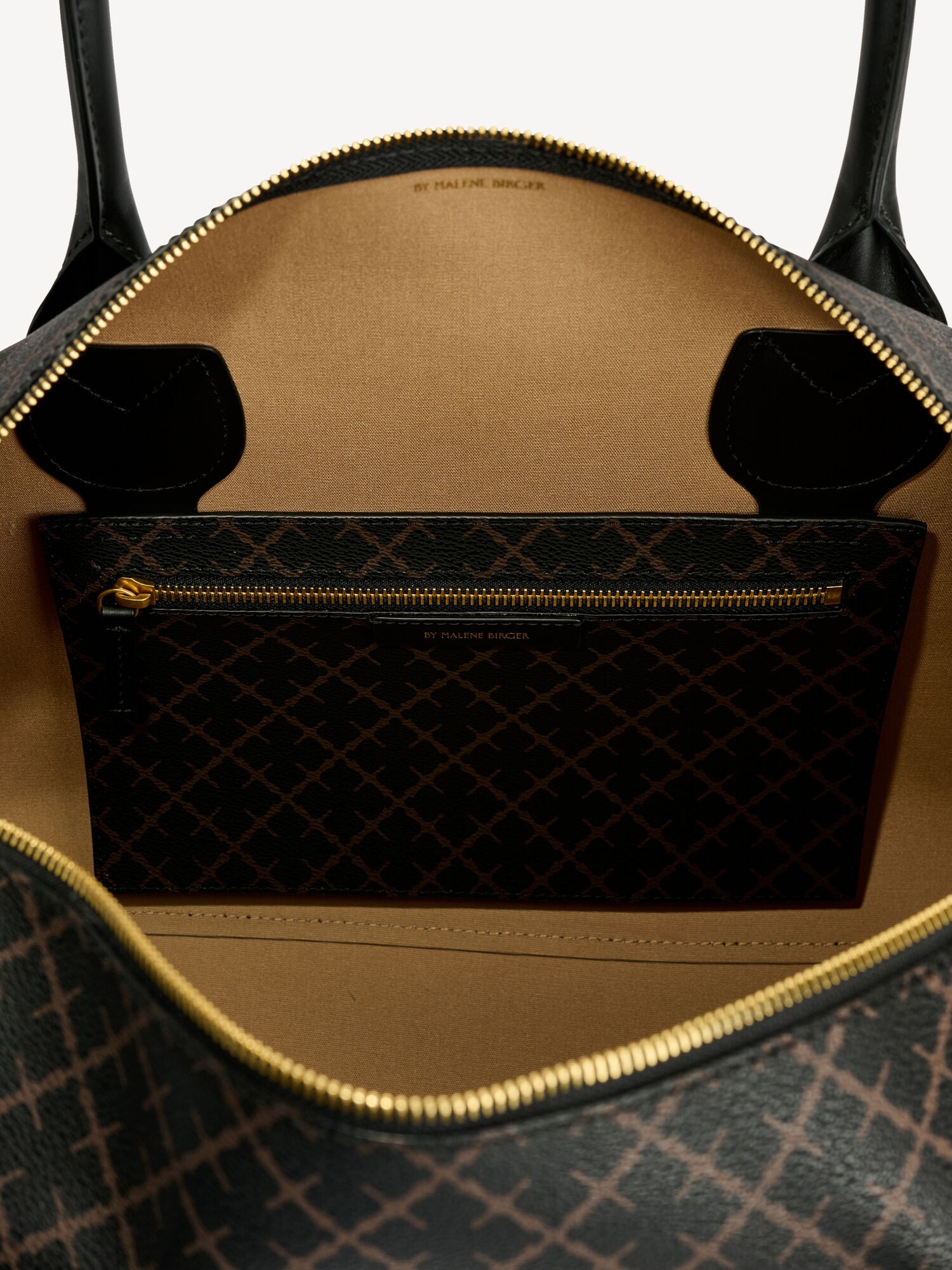 Lullu Small travel bag