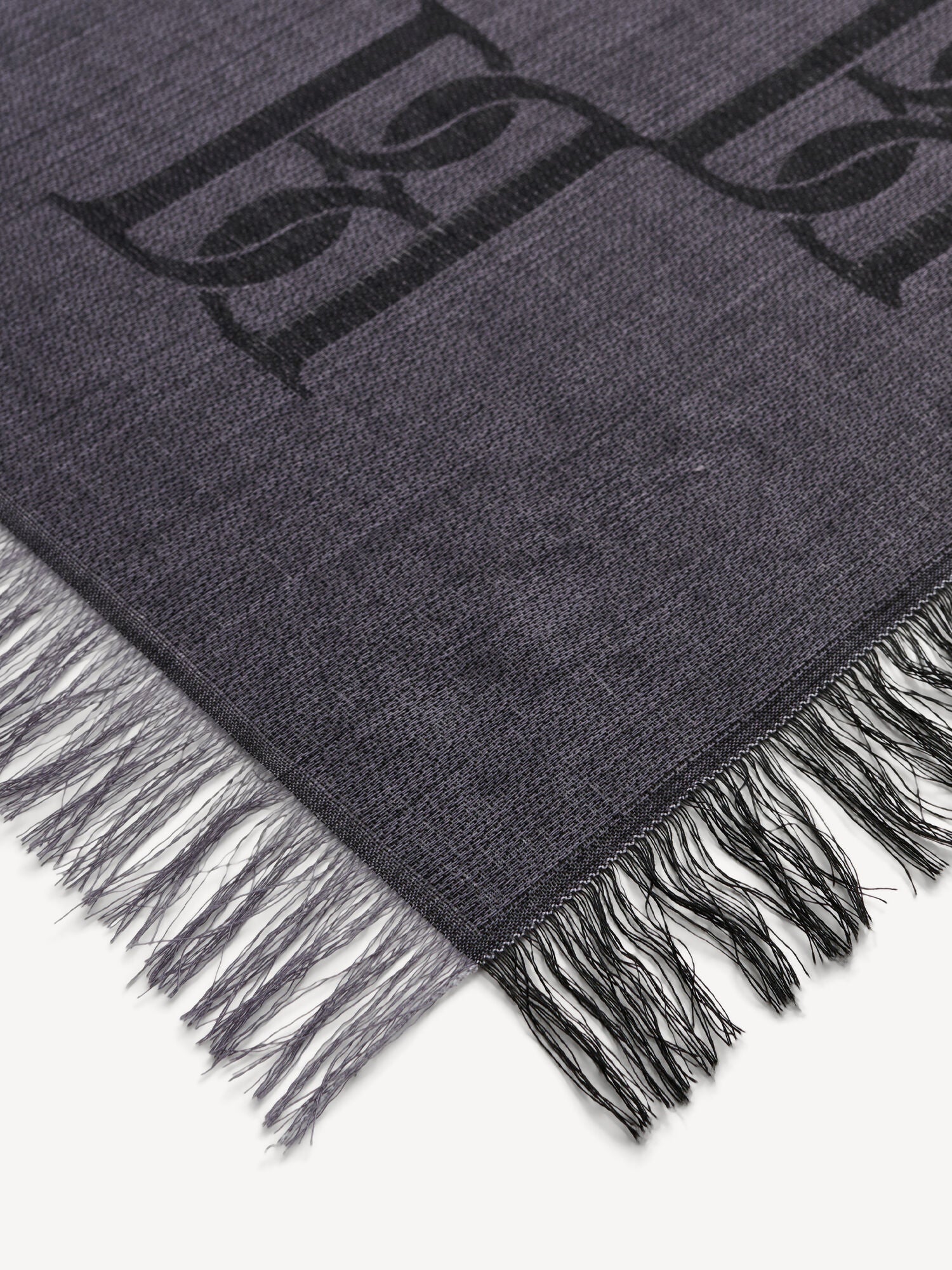 Mallon scarf