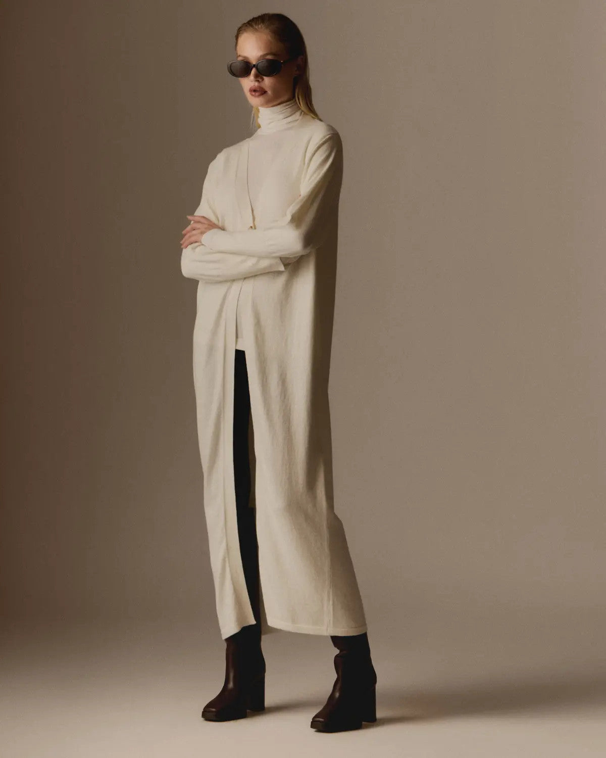 ÀVORA, Long Cardigan Off White