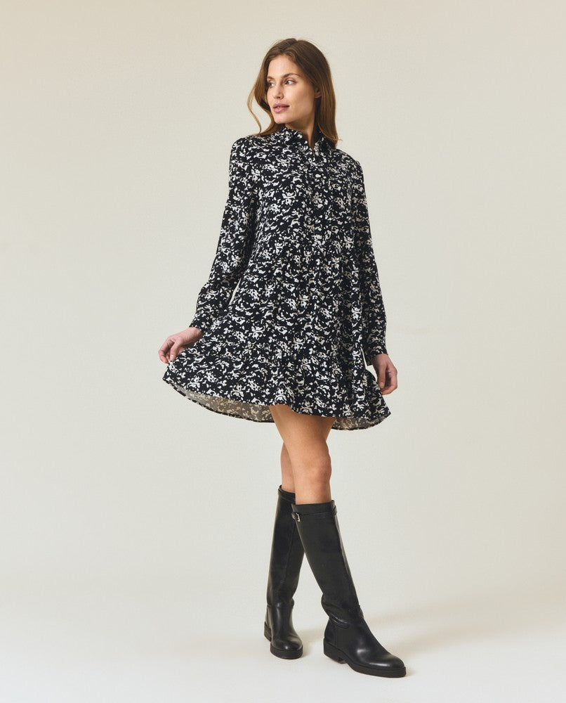Printed frill tunic -mekko, musta/valkoinen kuvio
