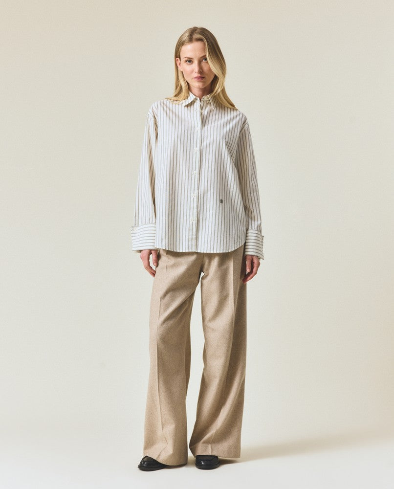 Folded cuffs oversized striped shirt, green/white