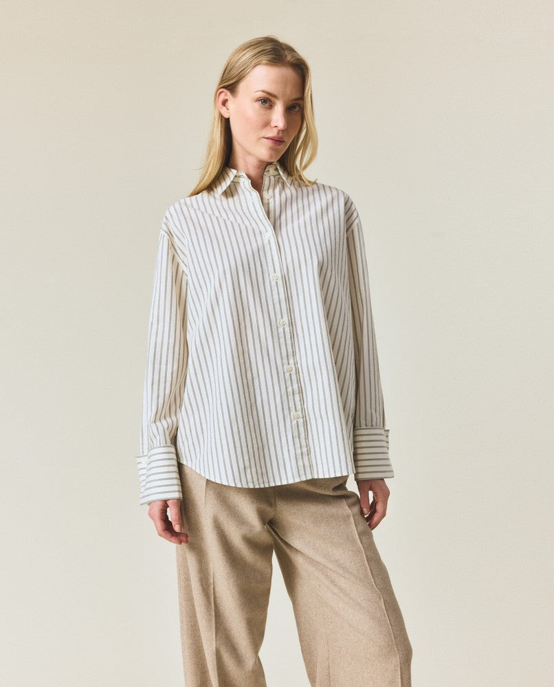 Folded cuffs oversized striped shirt, green/white