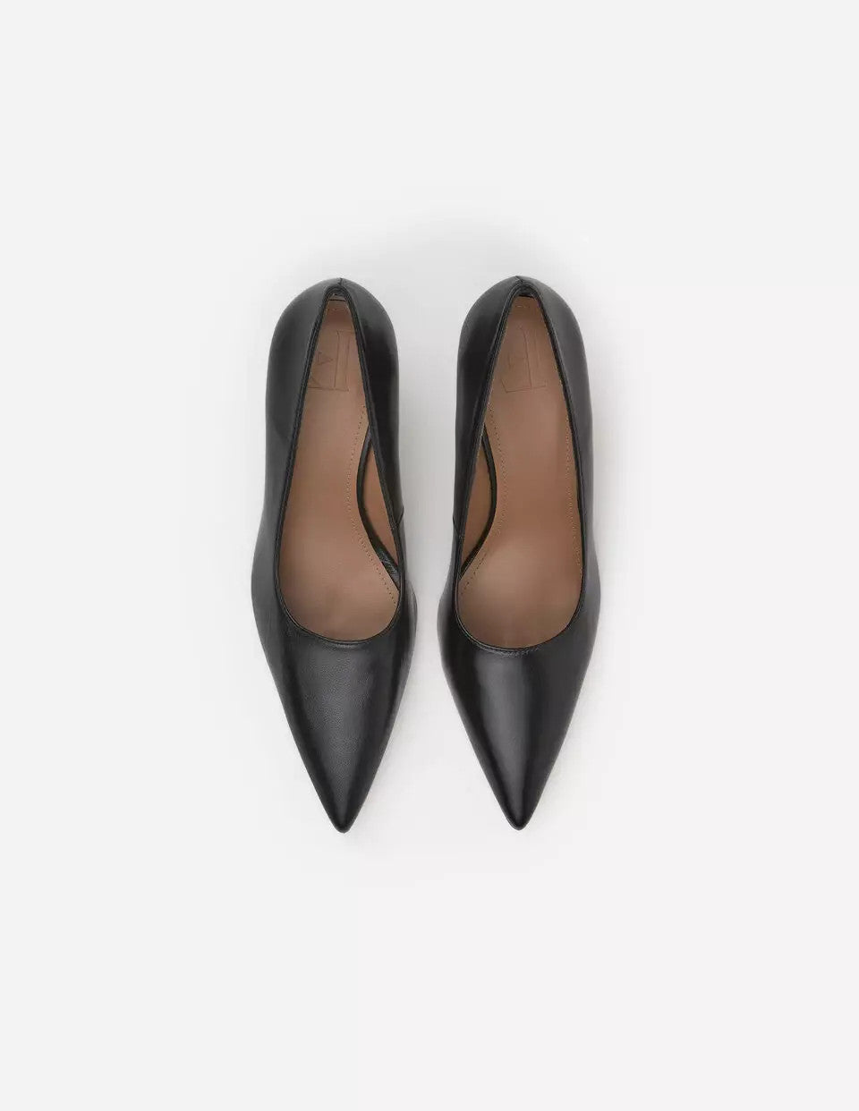 Flattered, Roberta Heels