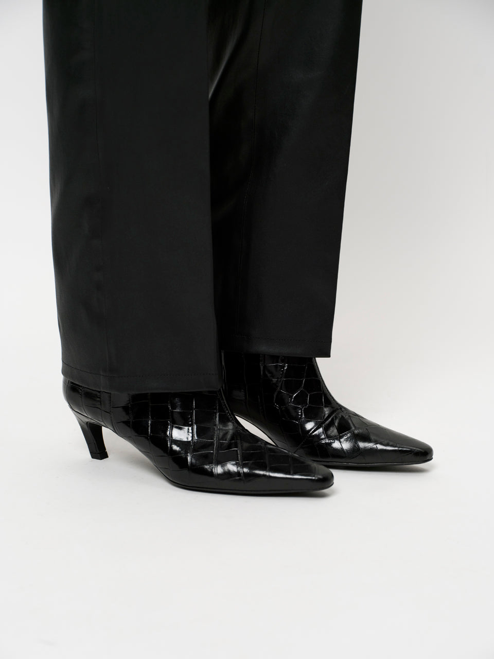 Stretch leather pants