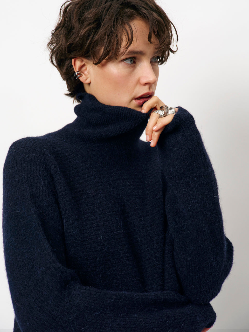 Cropped turtle sweater
