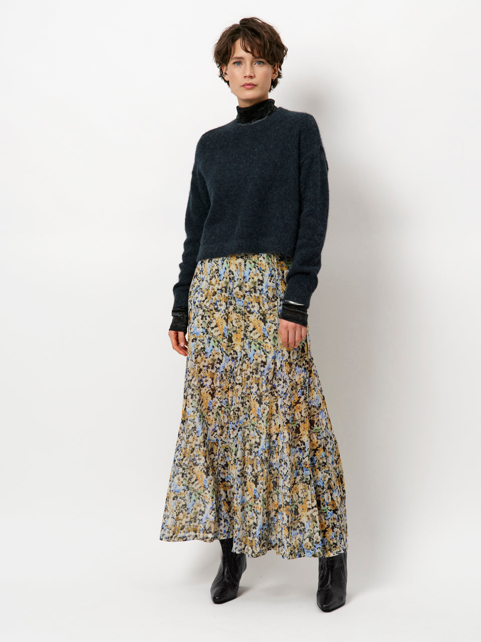 Printed mesh skirt