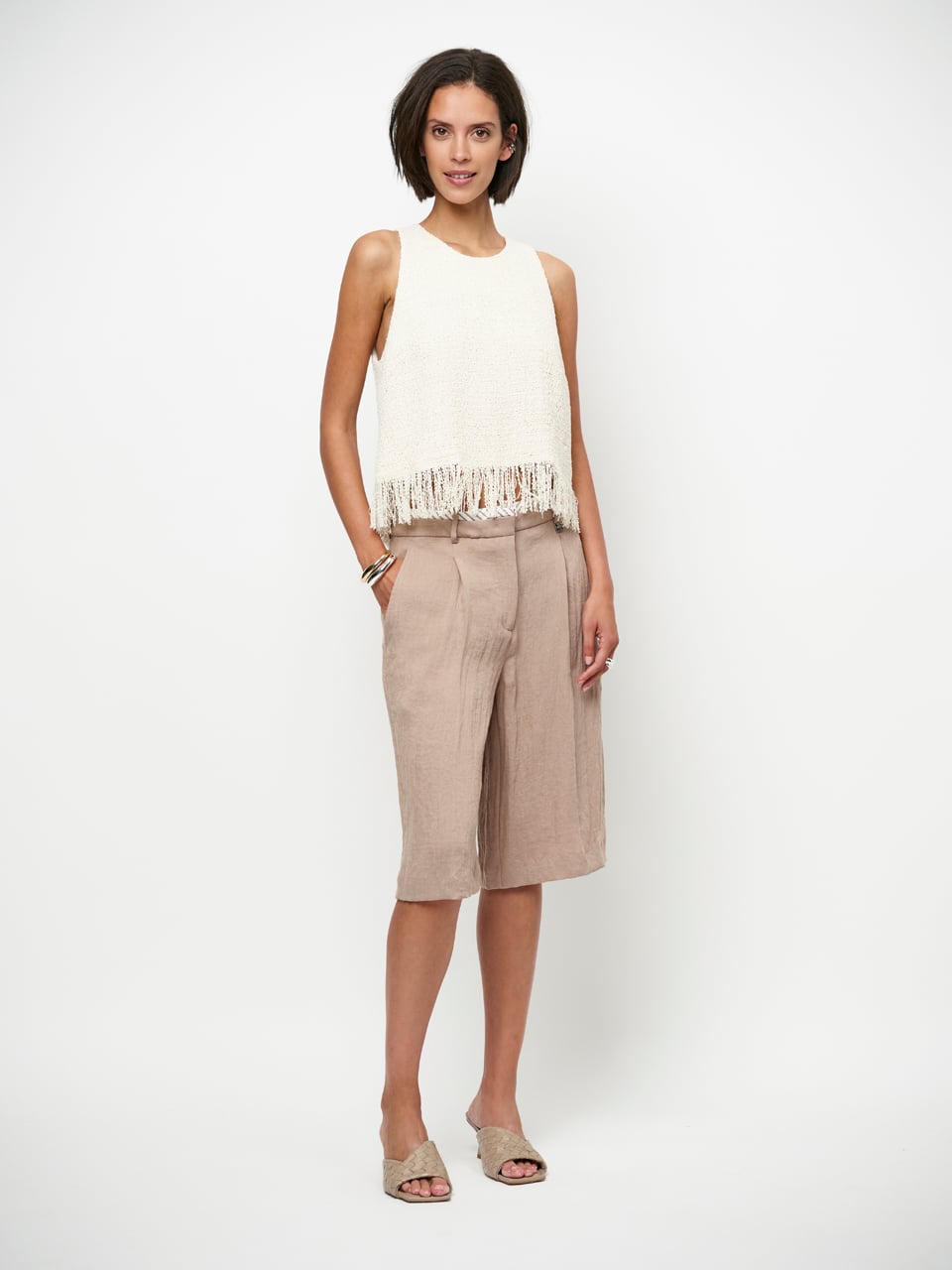 Bermuda pants