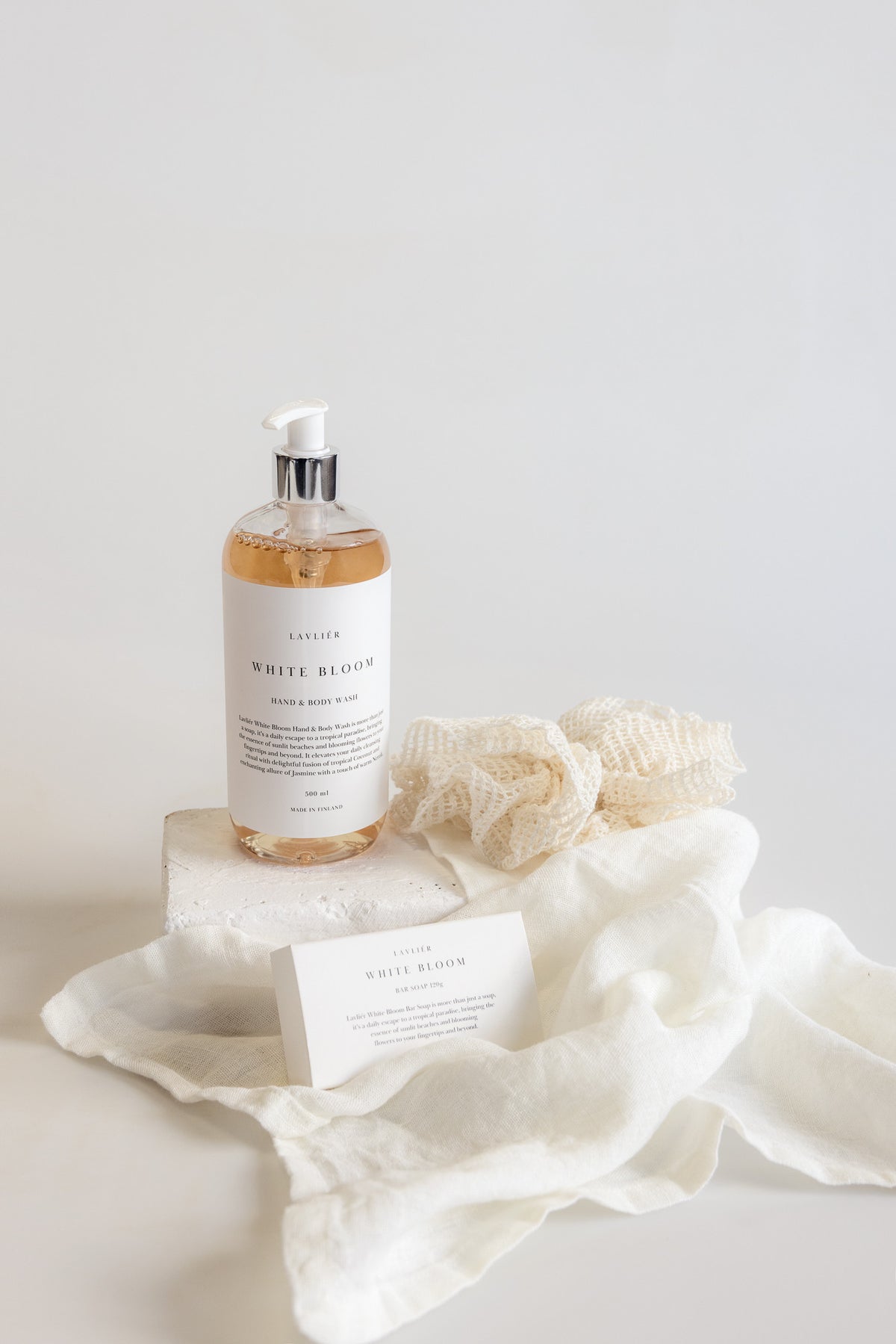 Lavlier, White Bloom Hand & Body Nestesaippua