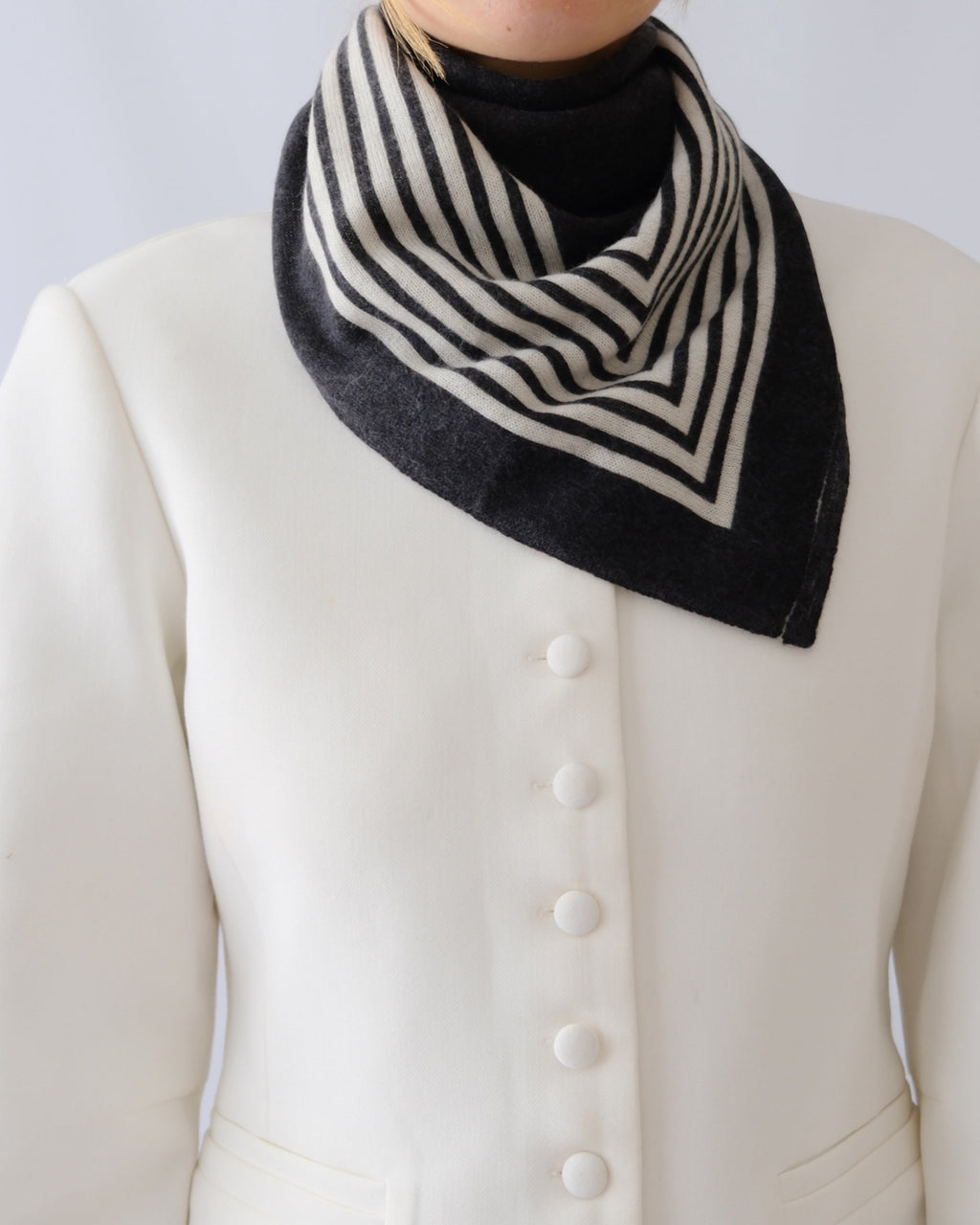 CASHMERE STRIPED SCARF | BLACK | 65 CM