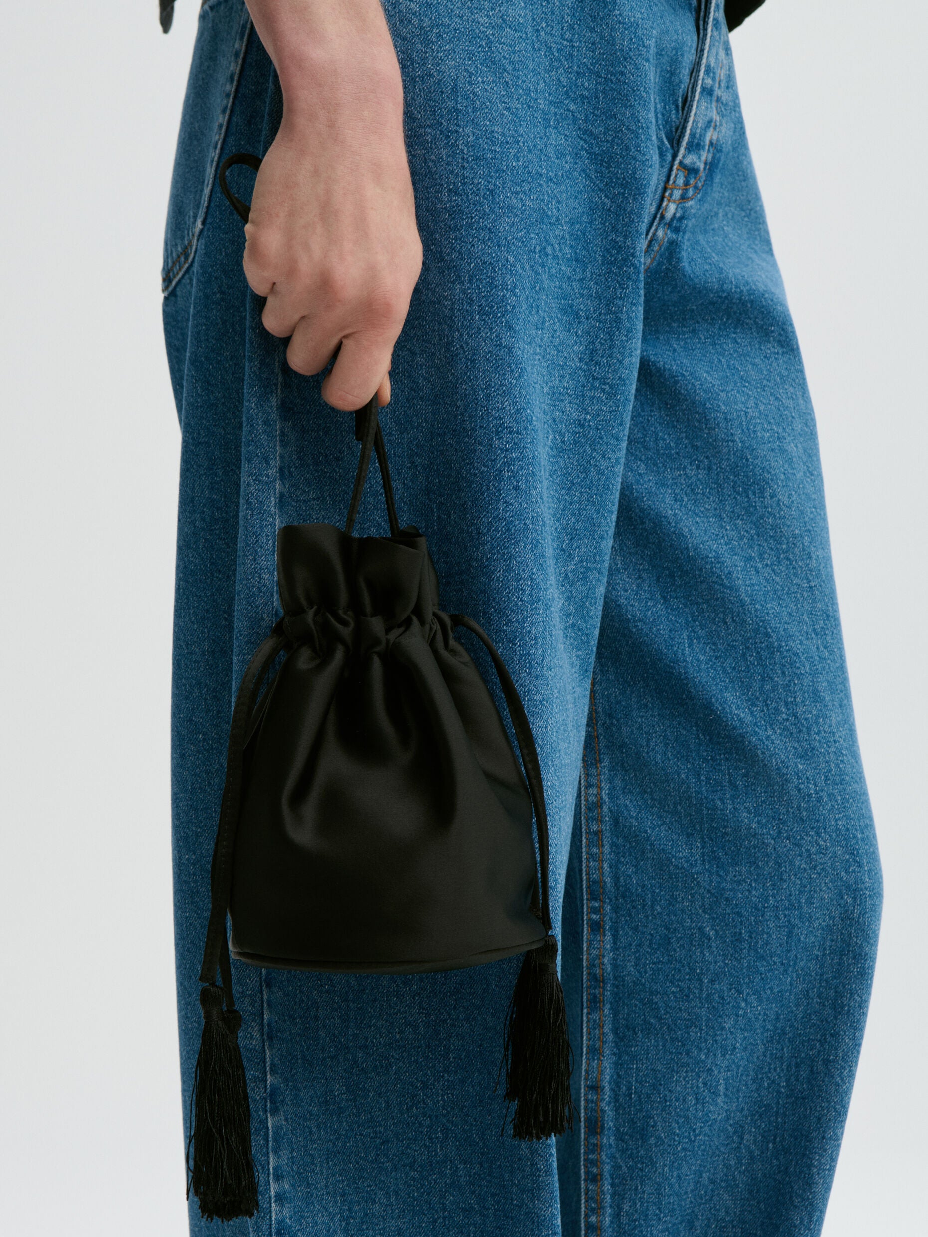 By Malene Birger – Landinna Satin Bucket Bag