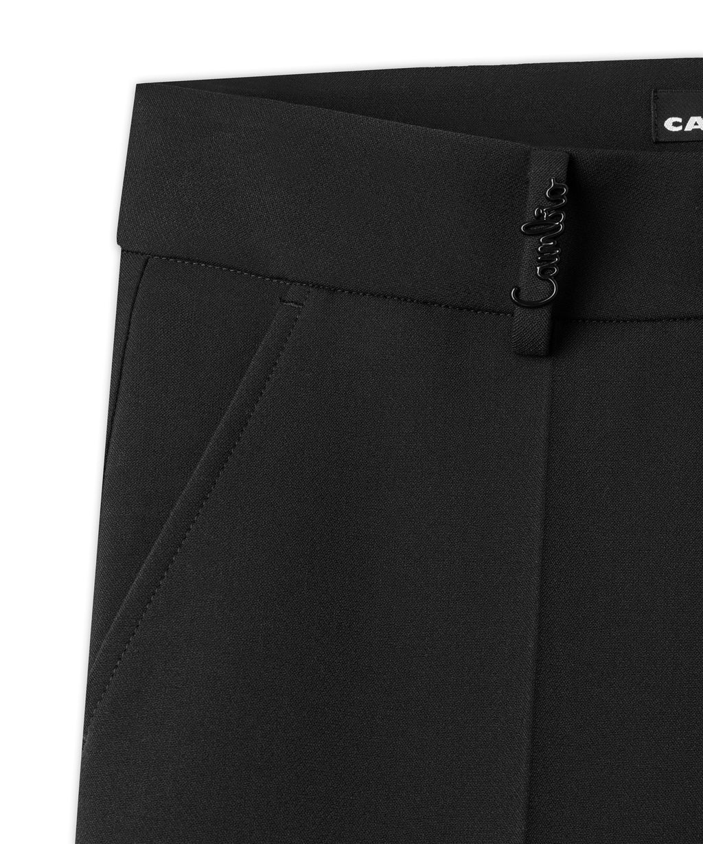 France Trousers, Cambio