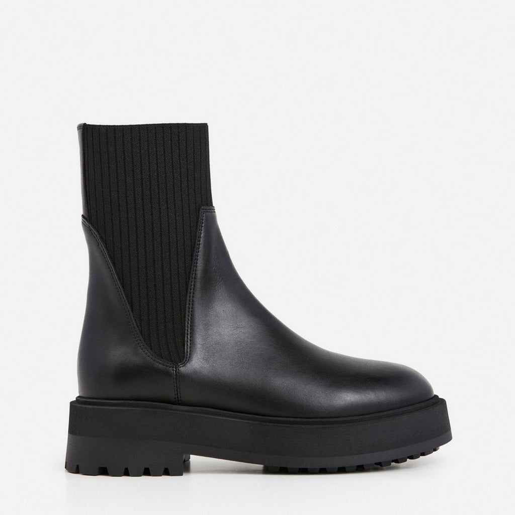 Aurora Leather Black