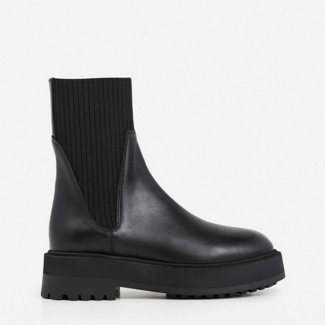 Aurora Leather Black