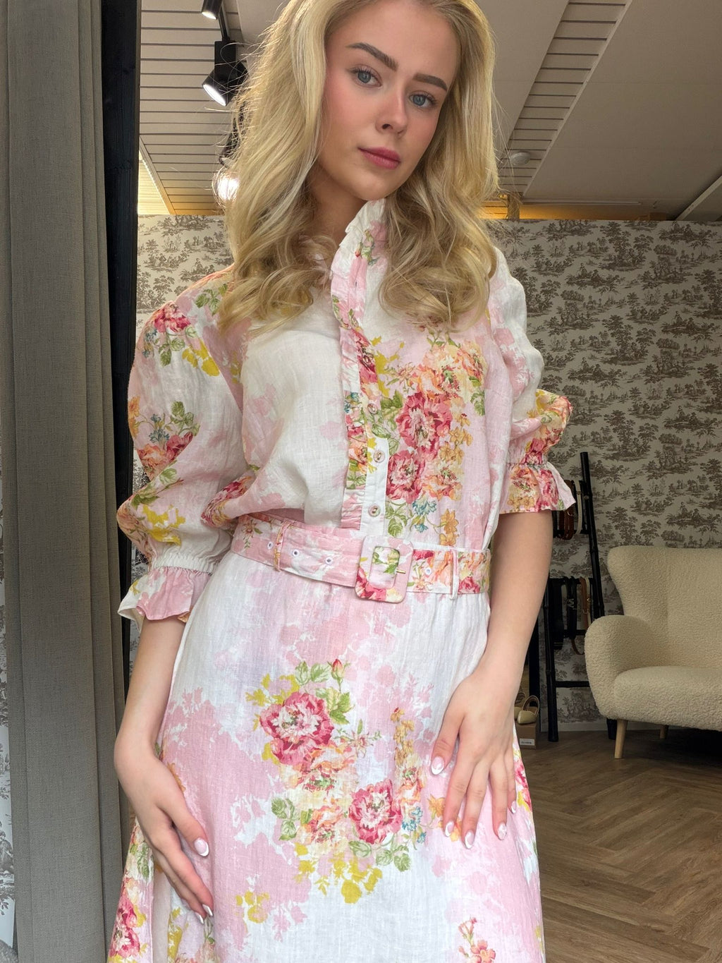 byTiMo, Linen Ruffle Blouse