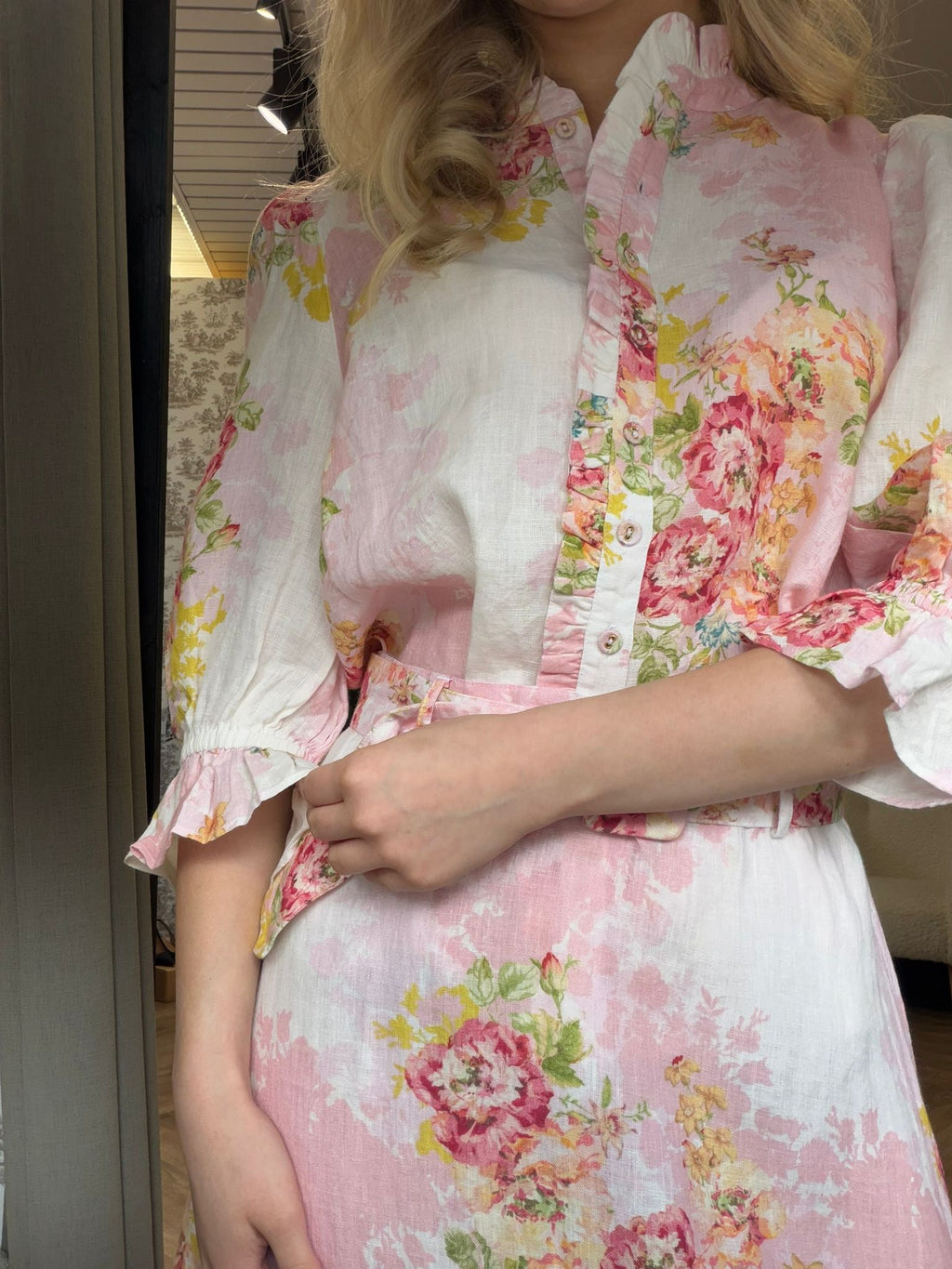 byTiMo, Linen Ruffle Blouse