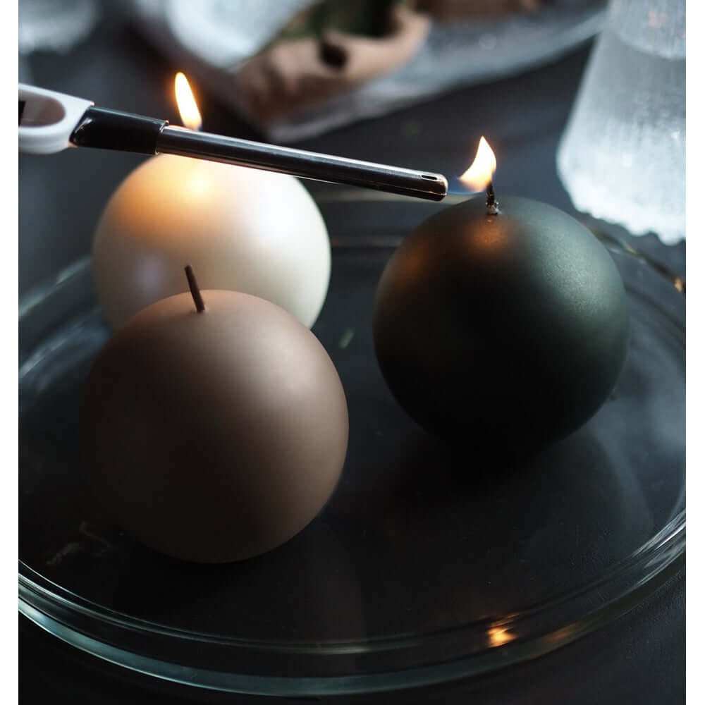 Balmuir, Velvet ball candle 10cm Black