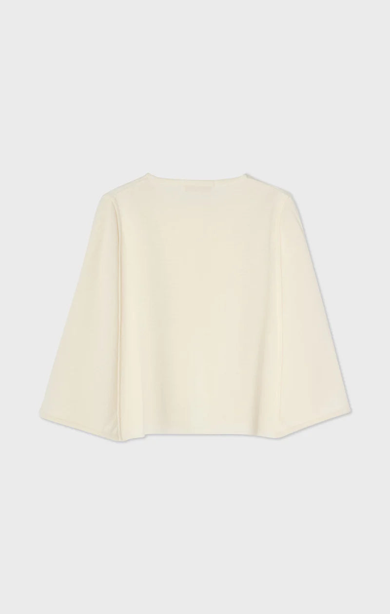 Milla Cape