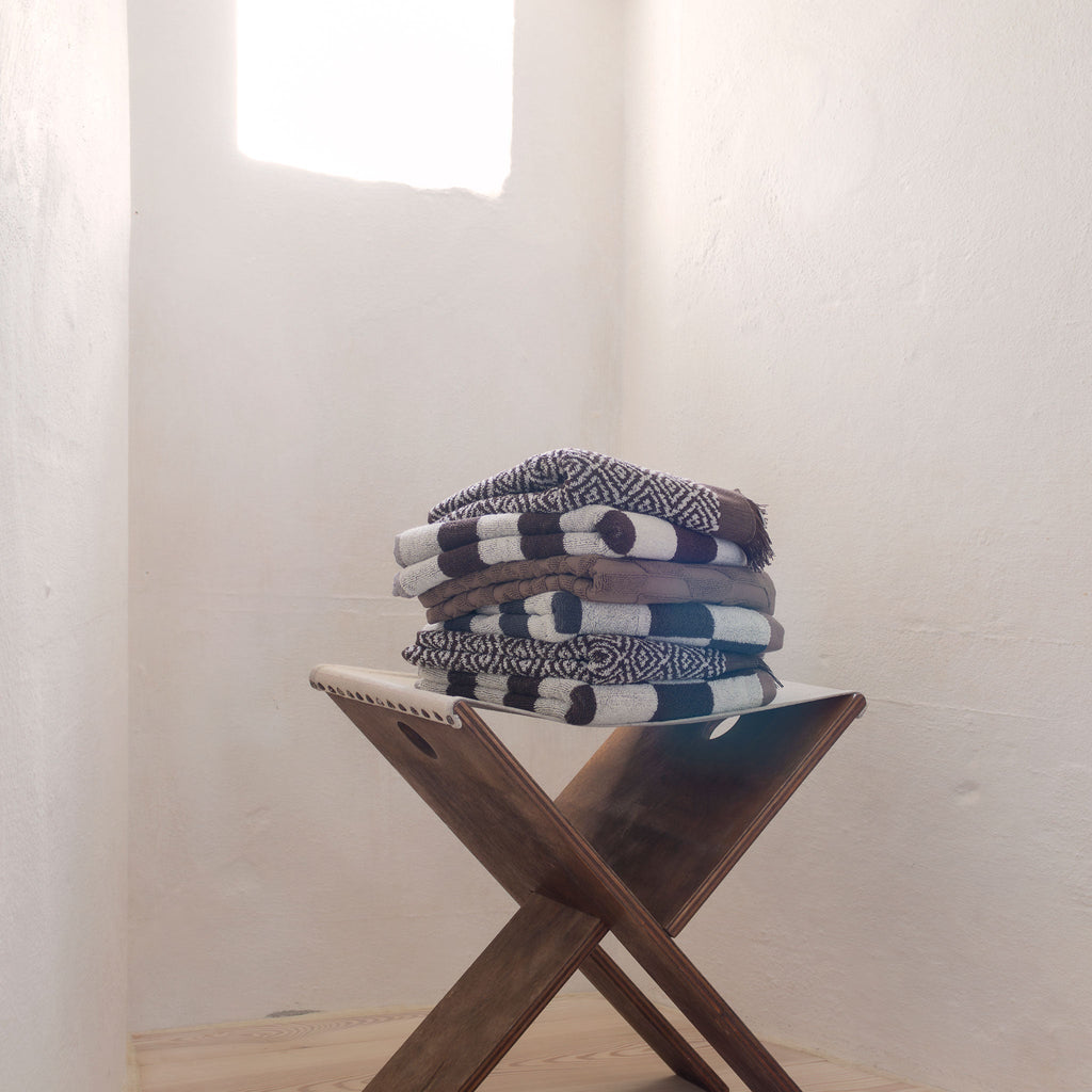 RETRO towel, Chocolate