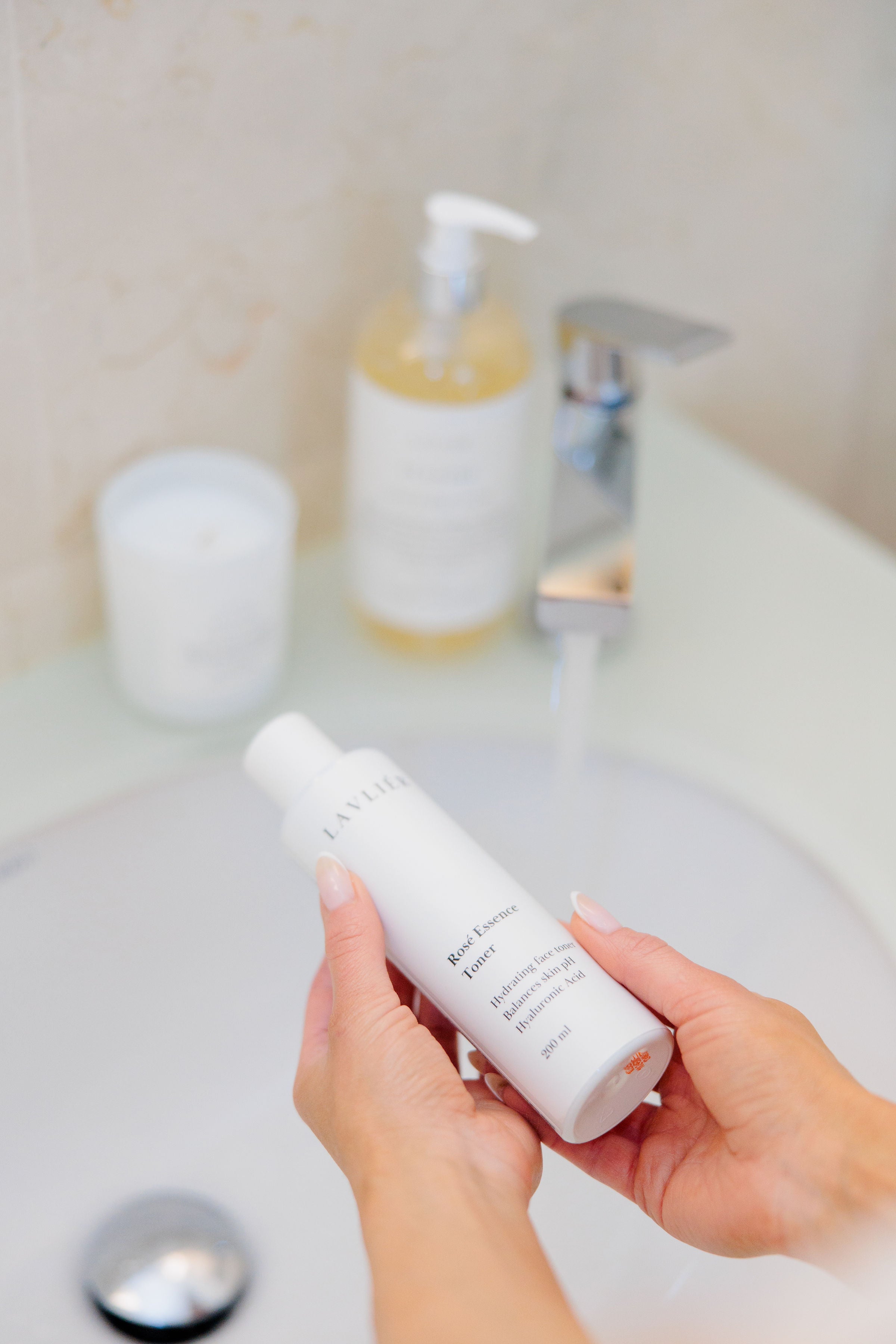 Rosé Essence Toner 200 ml