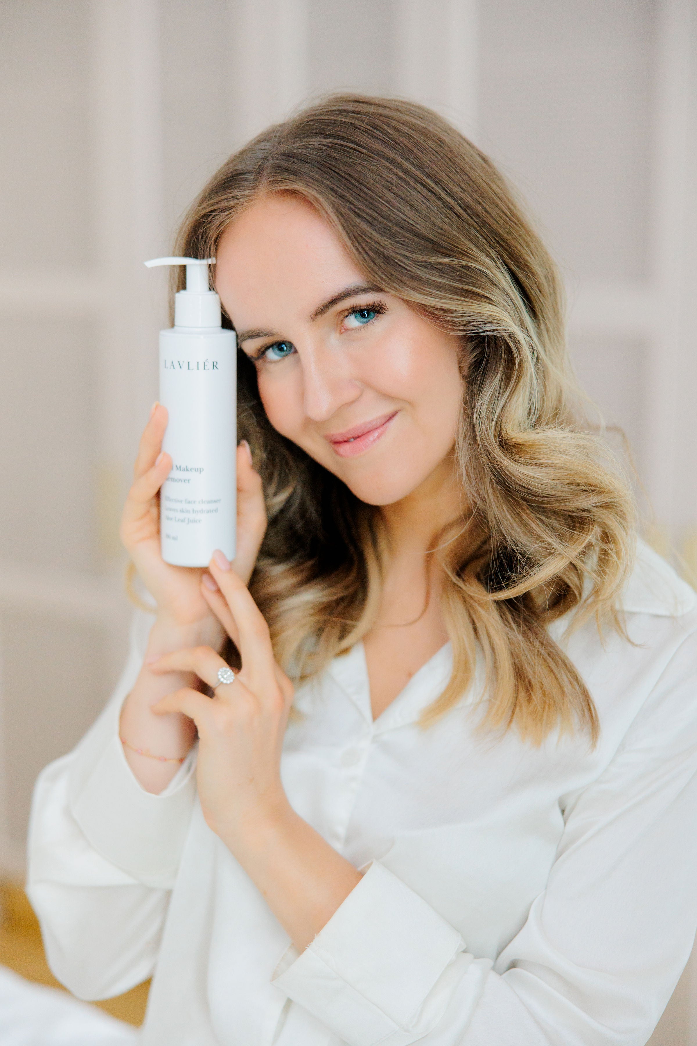 Full Makeup Remover 190 ml