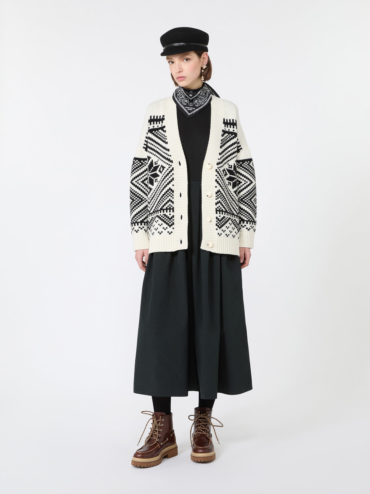 Jacquard wool cardigan