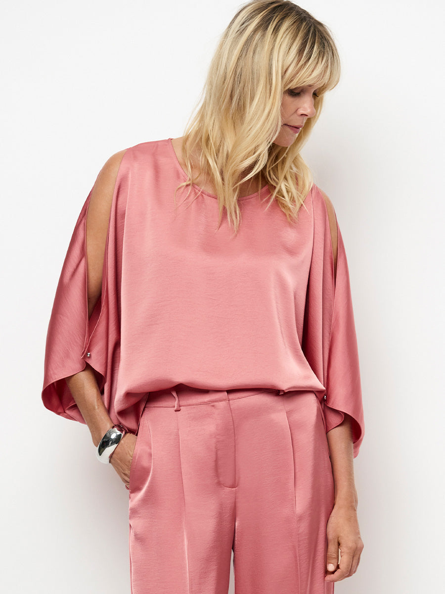 RISETTE flowing satin top