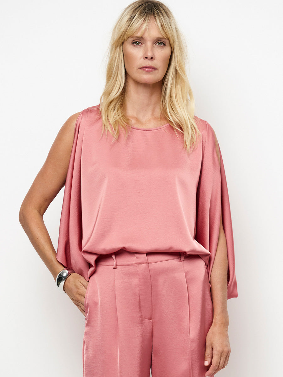 RISETTE flowing satin top