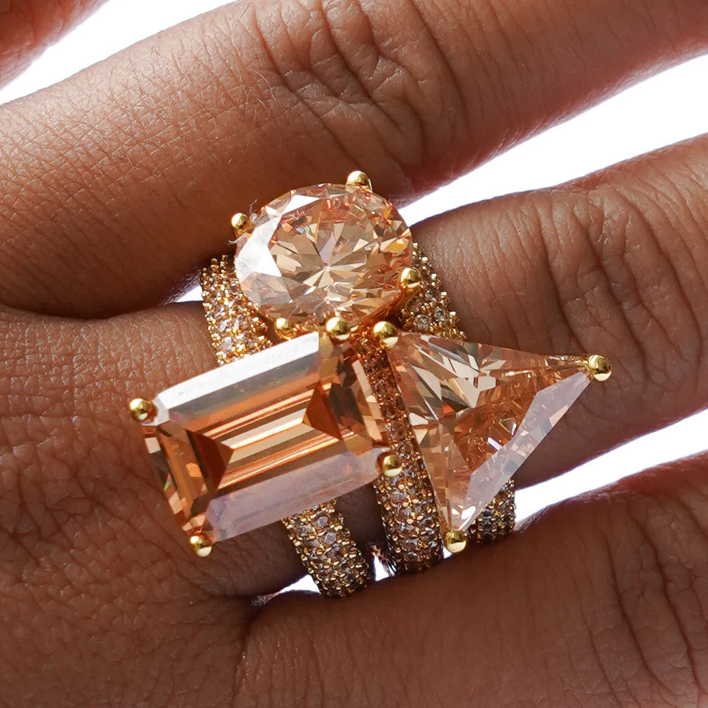 Izabel Display, Mega rectangle ring beige gold