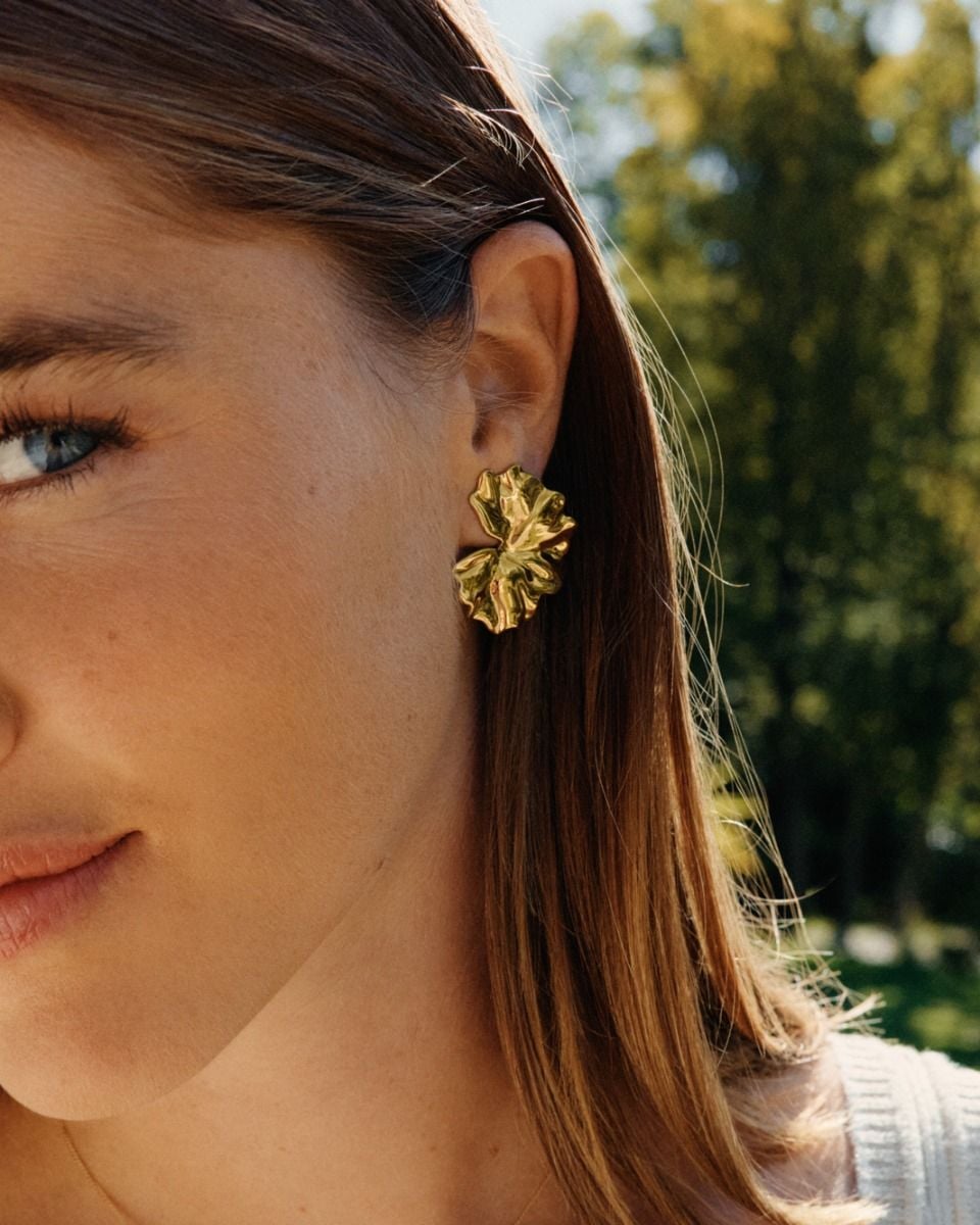Gerana Studs L Gold
