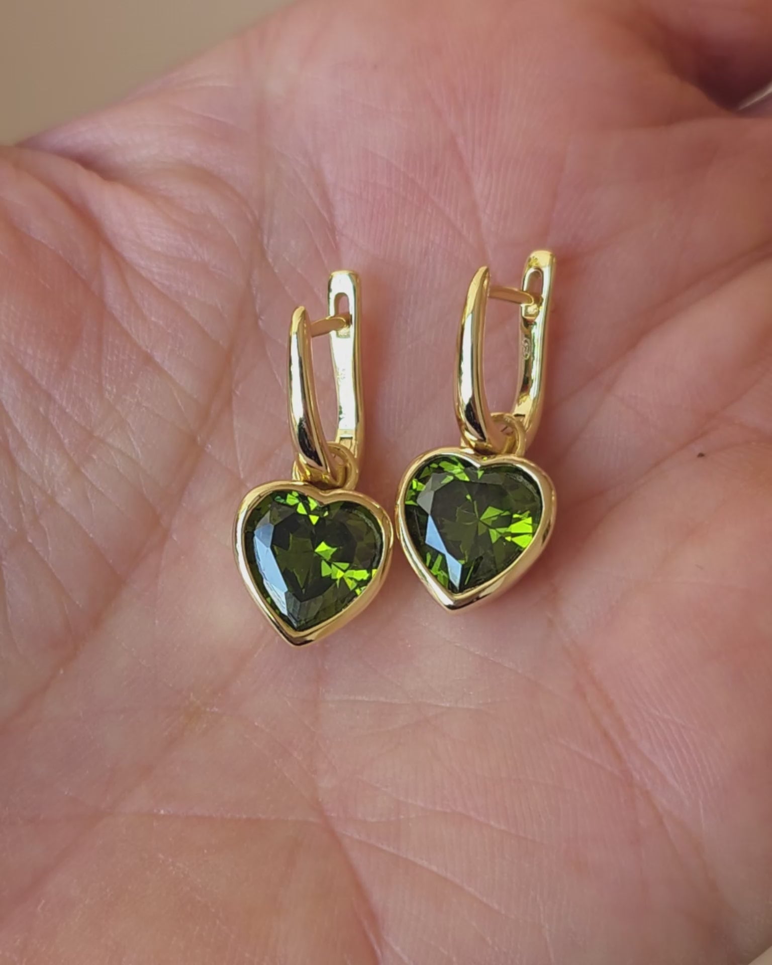 Sweethearts Green Korvakorut