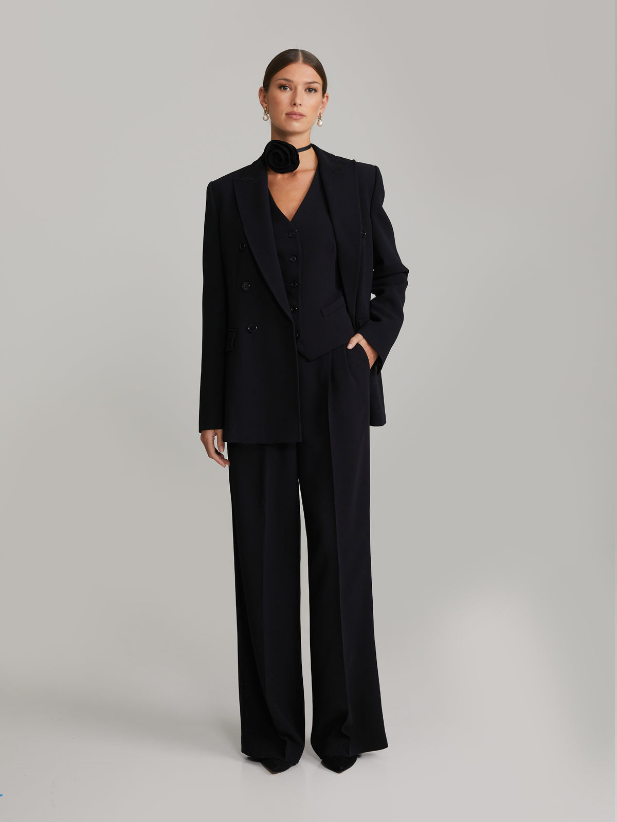 Andiata, Traci Blazer