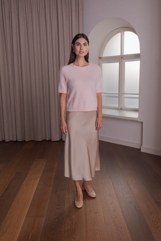 Lyhythihainen kashmirneule, Pale pink