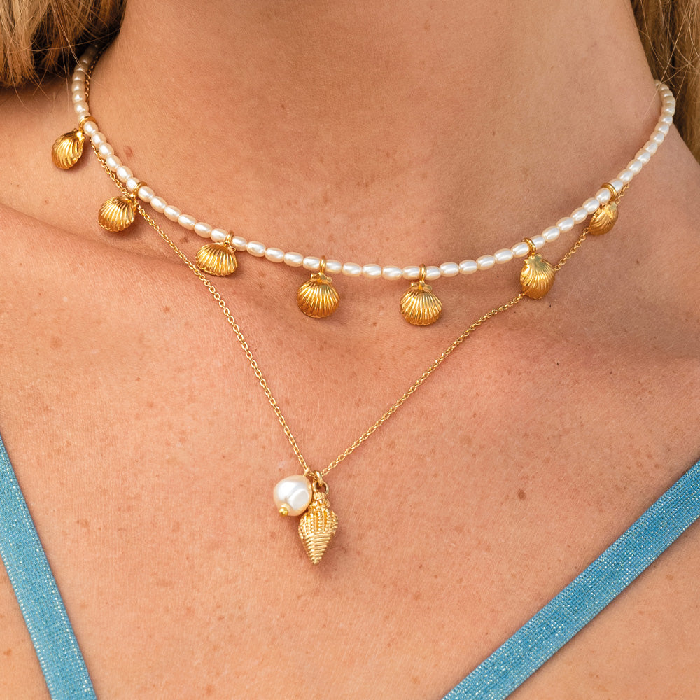 Shell Pearl Necklace
