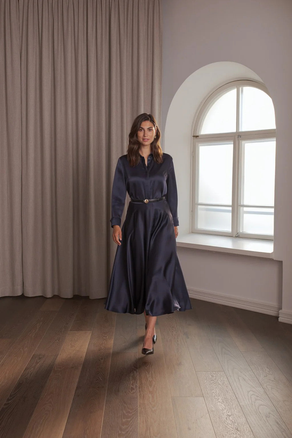 Original Story, Tesha Satiinikauluspaita Dark Navy