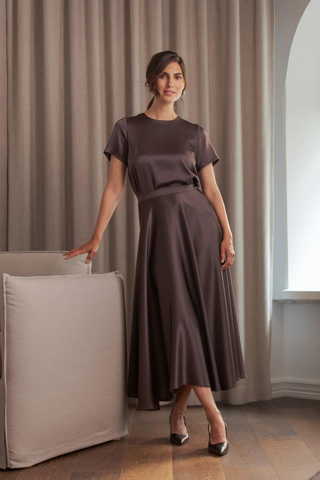 Original Story, Tessa Satin Shirt Dark Chocolate