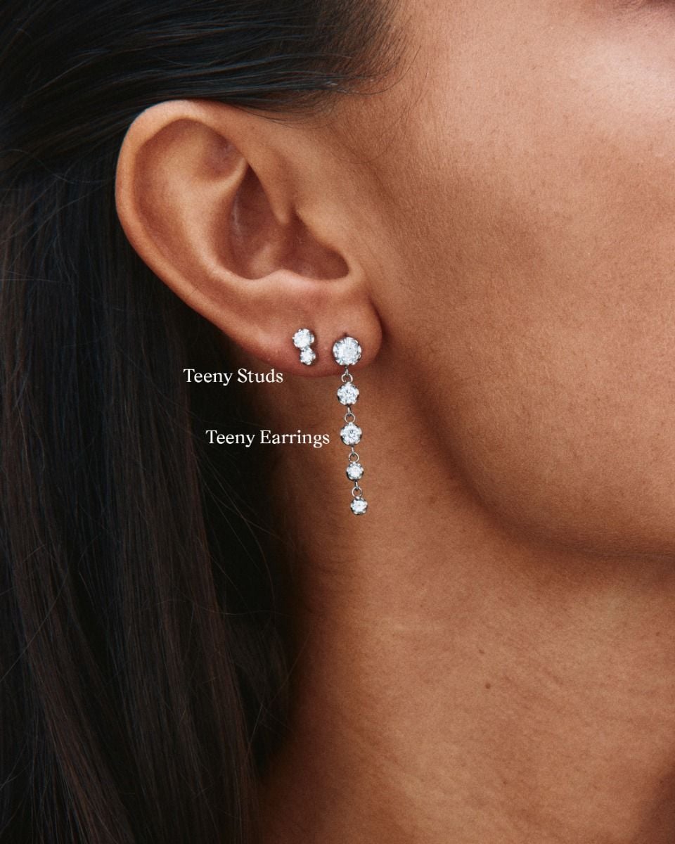 Teeny Earrings Silver